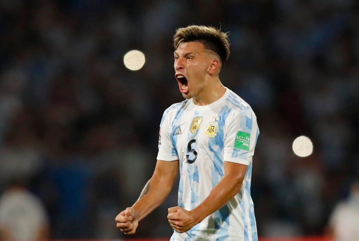 Manchester United: Erik Ten Hag ‘pushing’ for Lisandro Martinez