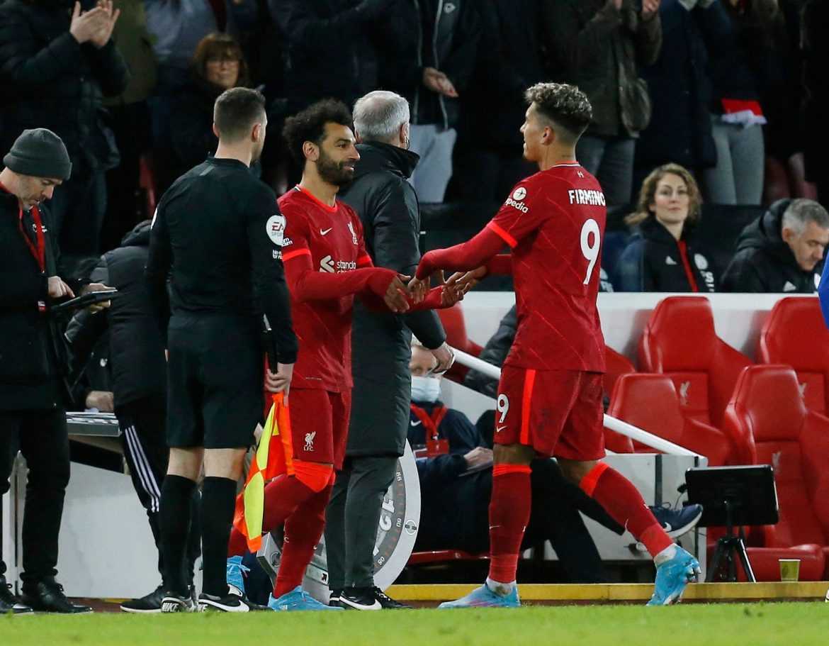 Liverpool: Firmino out of Carabao Cup final