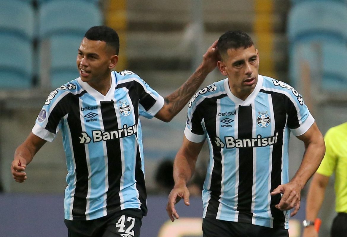 Celtic: Hoops lining up Fernando Henrique